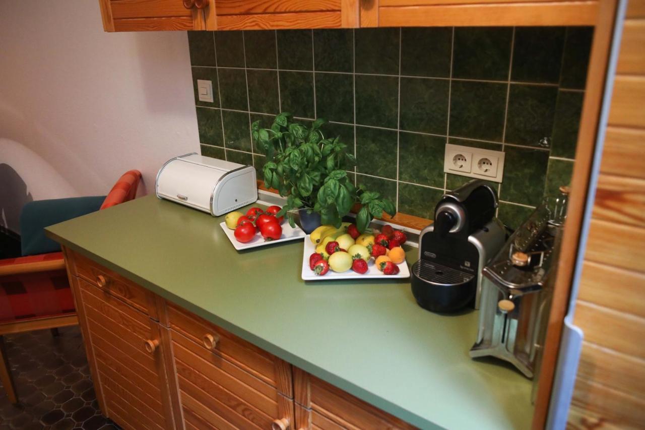 Apartment Centrum Im Gruenen Nürnberg Kültér fotó